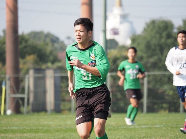 大久保智明（3年）も大学サッカーで、左足に磨きをかける。