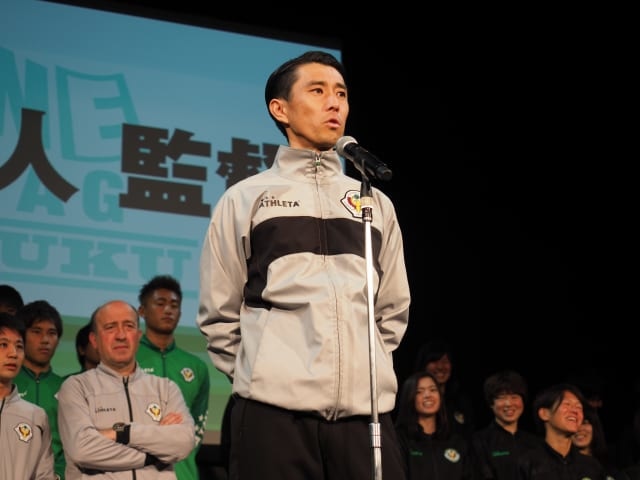 今季から日テレ・ベレーザを率いることになった永田雅人監督。