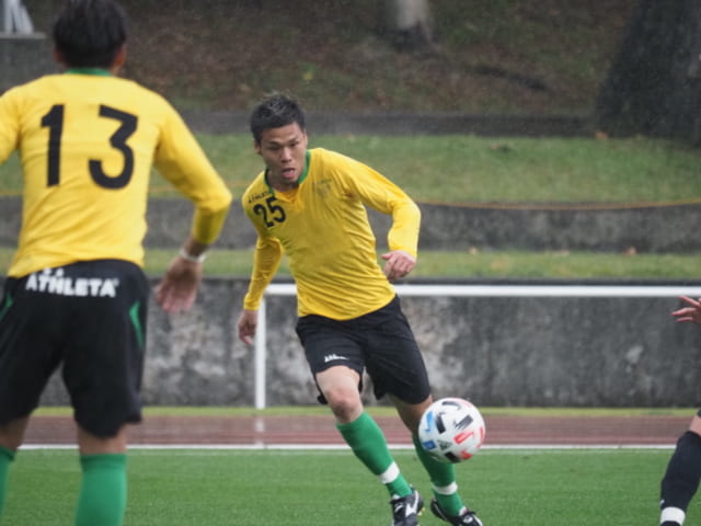 端戸仁は沖縄でのトレーニングキャンプ7試合に出場。すばらしい。大久保嘉人のゴールをナイスアシスト。