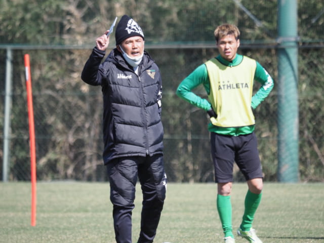 就任3年目、永井秀樹監督にとって勝負のシーズンが始まる。