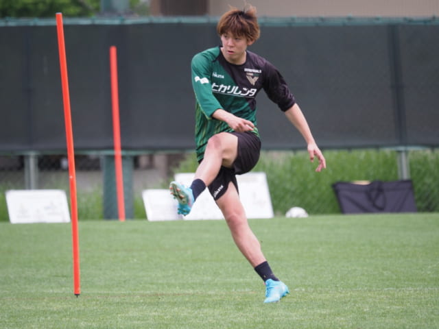 ガンバ大阪に完全移籍となった山本理仁。飛躍につなげてほしい。
