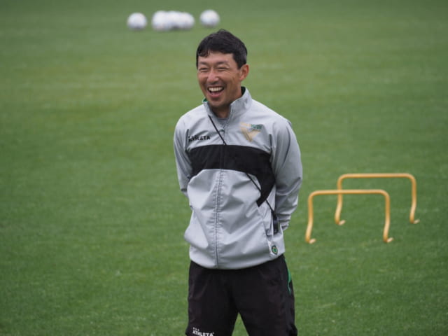 石井孝典フィジカルコーチは豊富なメニューで選手の身体づくり、コンディショニングを行った。