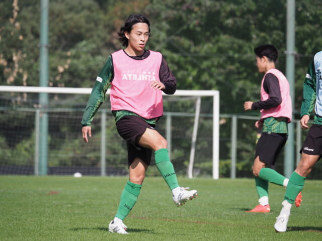 森田晃樹のプレーにはサッカーの面白さ、美しさが詰まっているなあとあらためて思う。