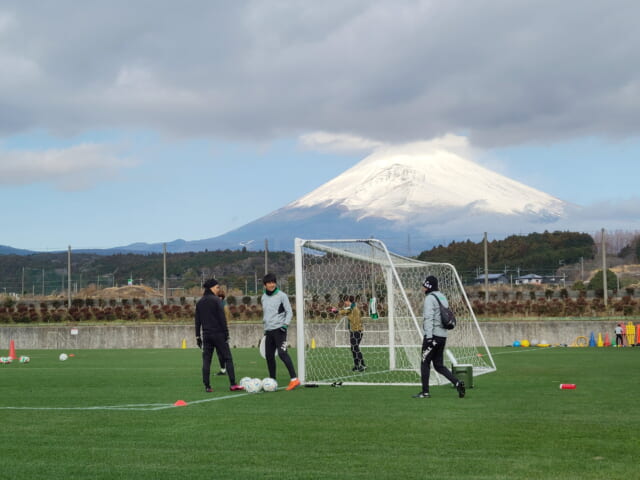 昨日から天気が回復し、富士山が顔をのぞかせる。