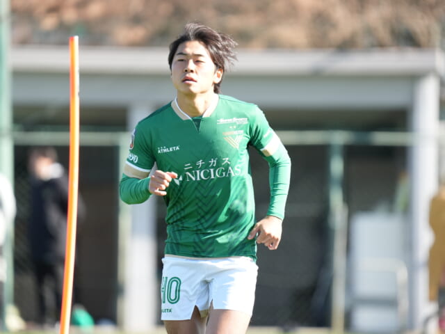 2025シーズンからの加入が内定している新井悠太（東洋大新4年）も初日からトレーニングに参加。