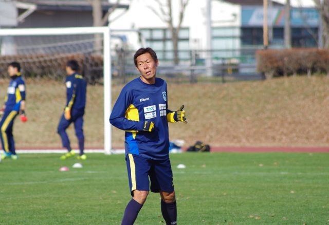 斉藤大介は第5節以降試合出場の機会がないが、第28節鳥取戦でベンチ入り、入れ替え戦第一戦もベンチ入りを果たした。